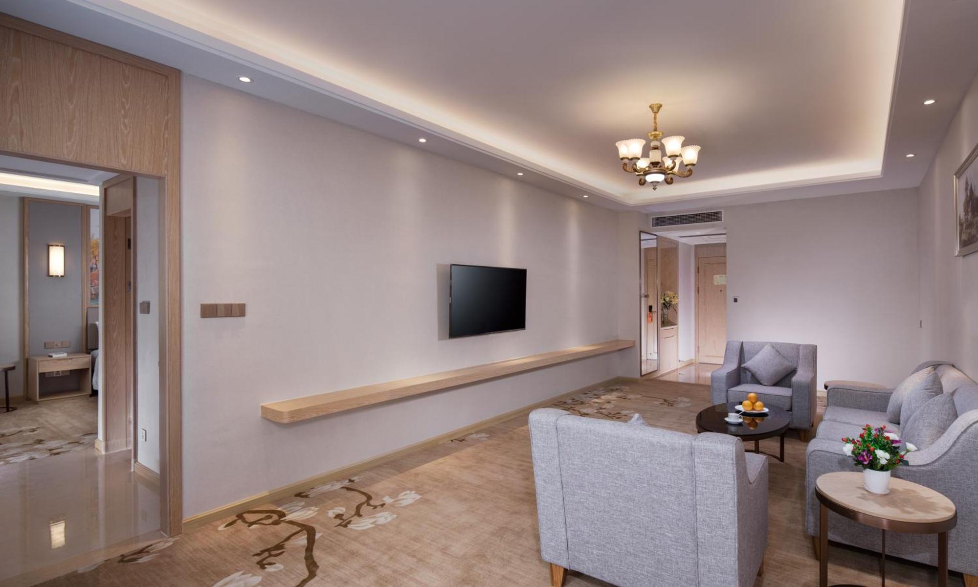 Vienna International Hotel  Lianjiang  Bagian luar foto